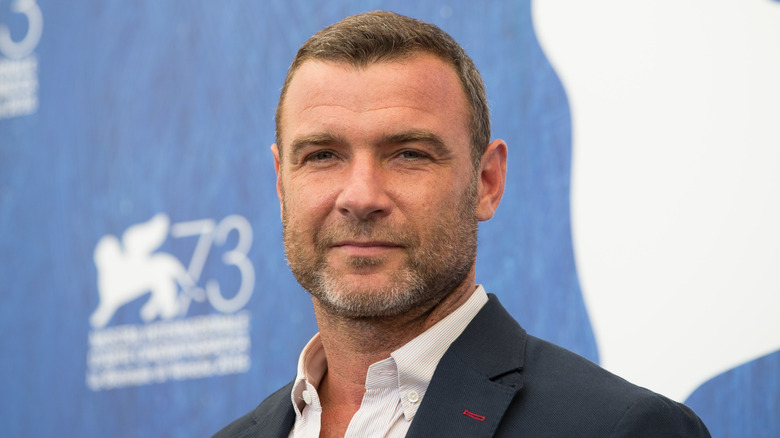 Liev Schreiber at event