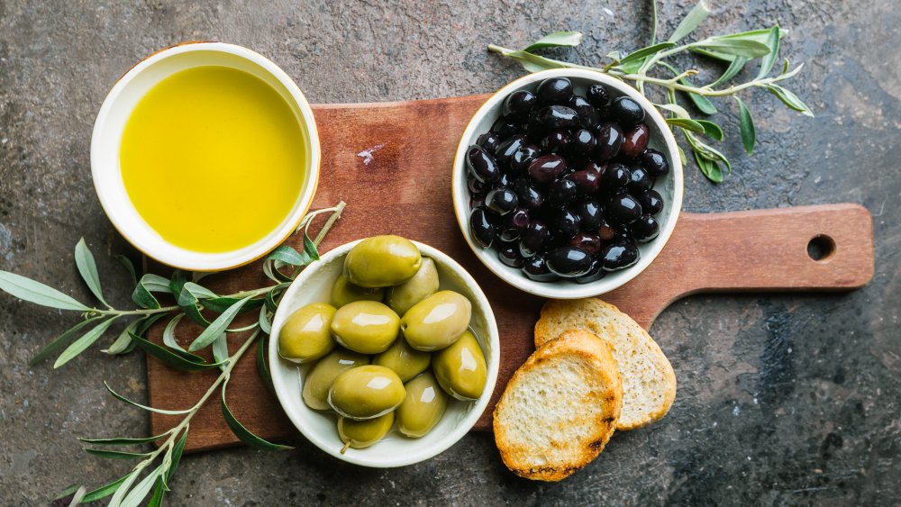Olives in bowls