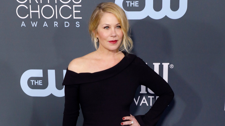  Christina Applegate at an event