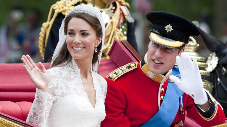 Kate Middleton and Prince William waving