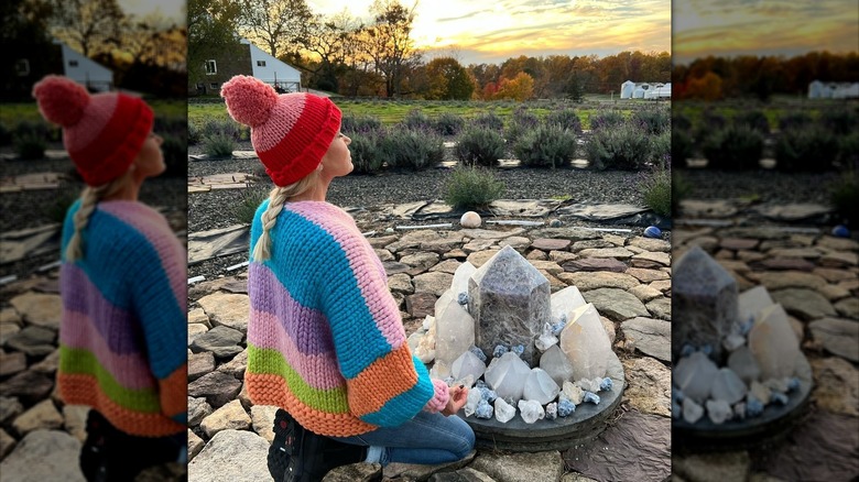 Yolanda Hadid meditating in winter