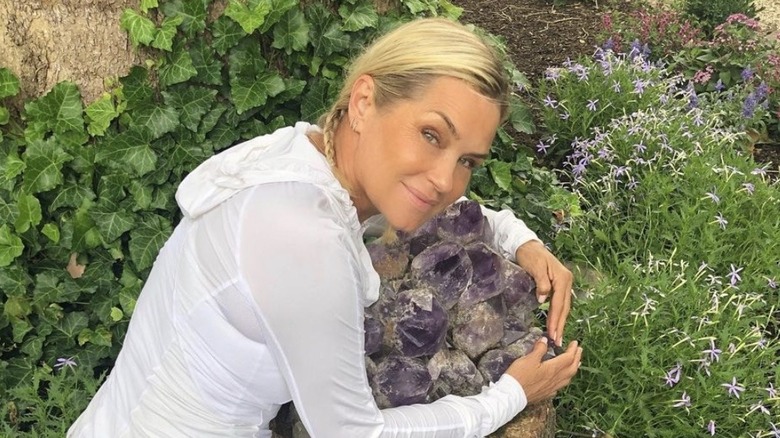 Yolanda Hadid at home