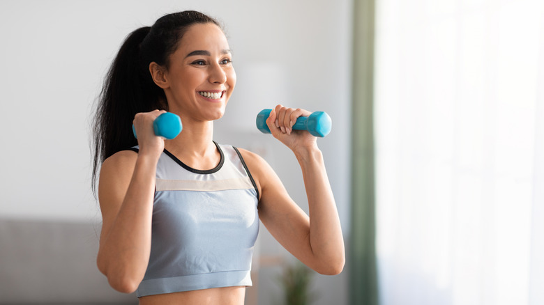 Woman doing arm workout 