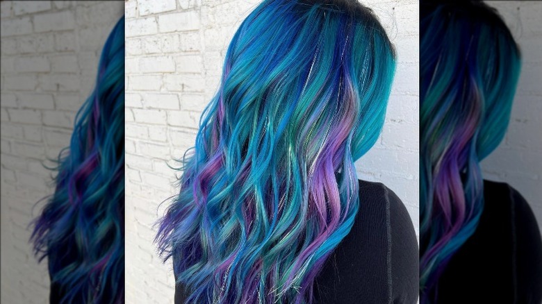 Multicolored hair with hair tinsel