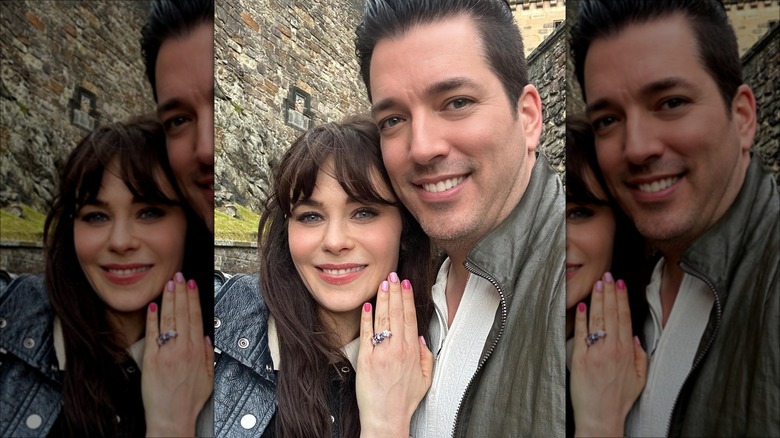 Zooey Deschanel and Jonathan Scott in engagement selfie