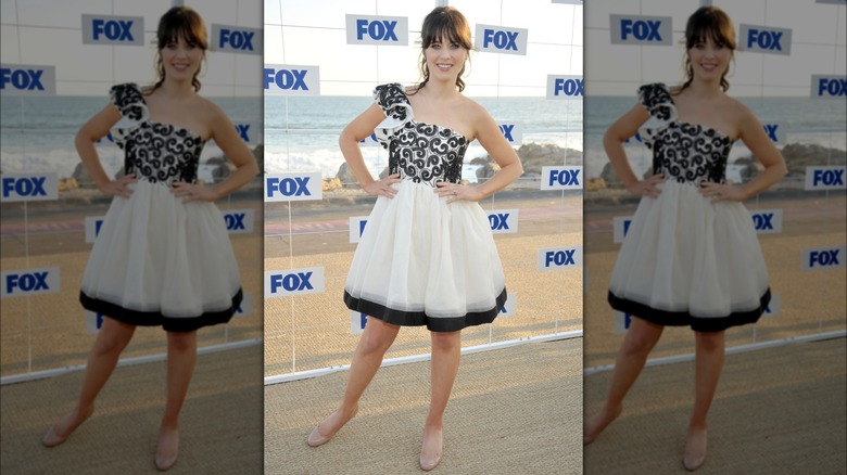 Zooey Deschanel posing at the Fox All Star event in 2011